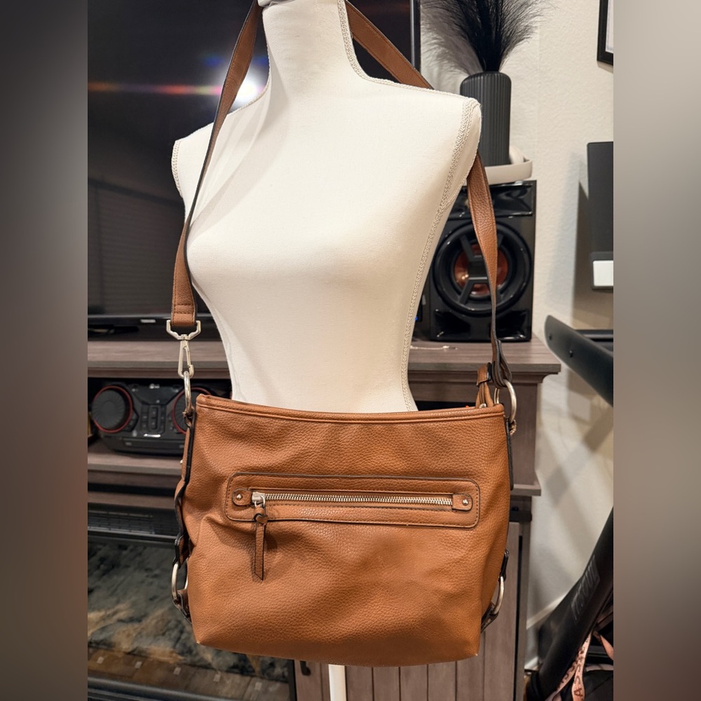 Bueno Tan Pebbled Leather Crossbody Bag